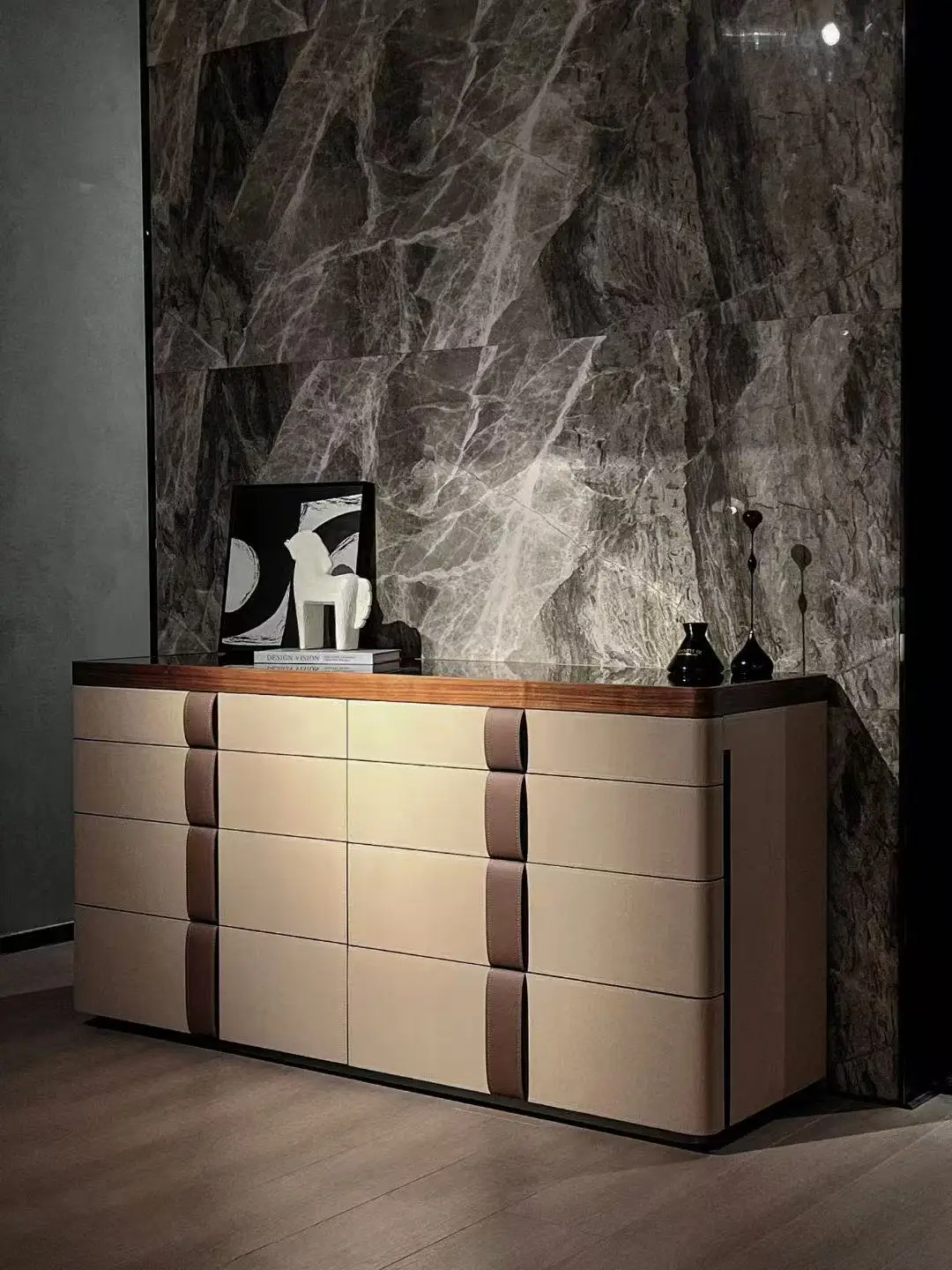 Italian High-End Console Cabinet Eight-Bucket Jewelry Table for Luxury Modern Bedroom Stainless Steel and Wood Home Furniture - Image 9