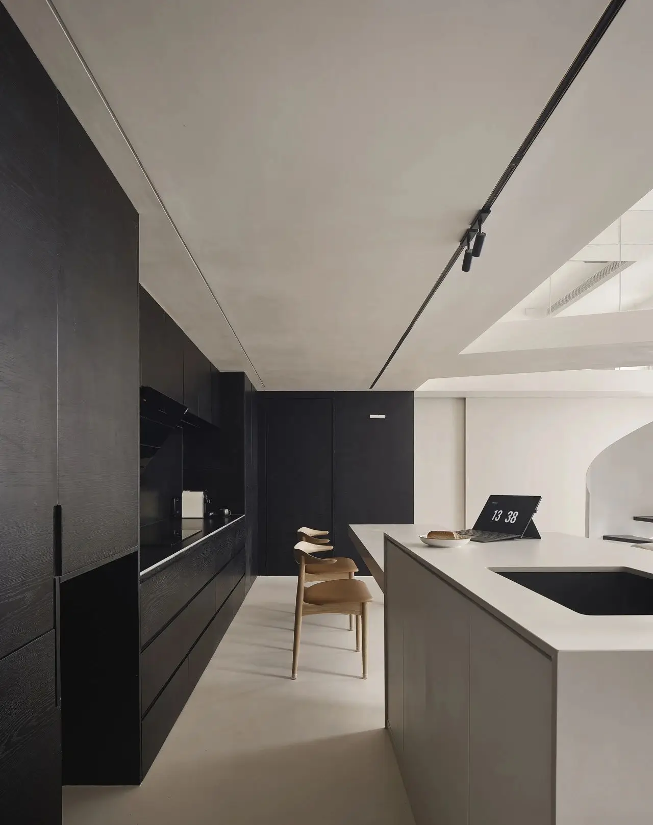 Modern Minimalist Black Lacquer Kitchen Cabinets with Island Matte Finish Wood Cabinets - Image 3