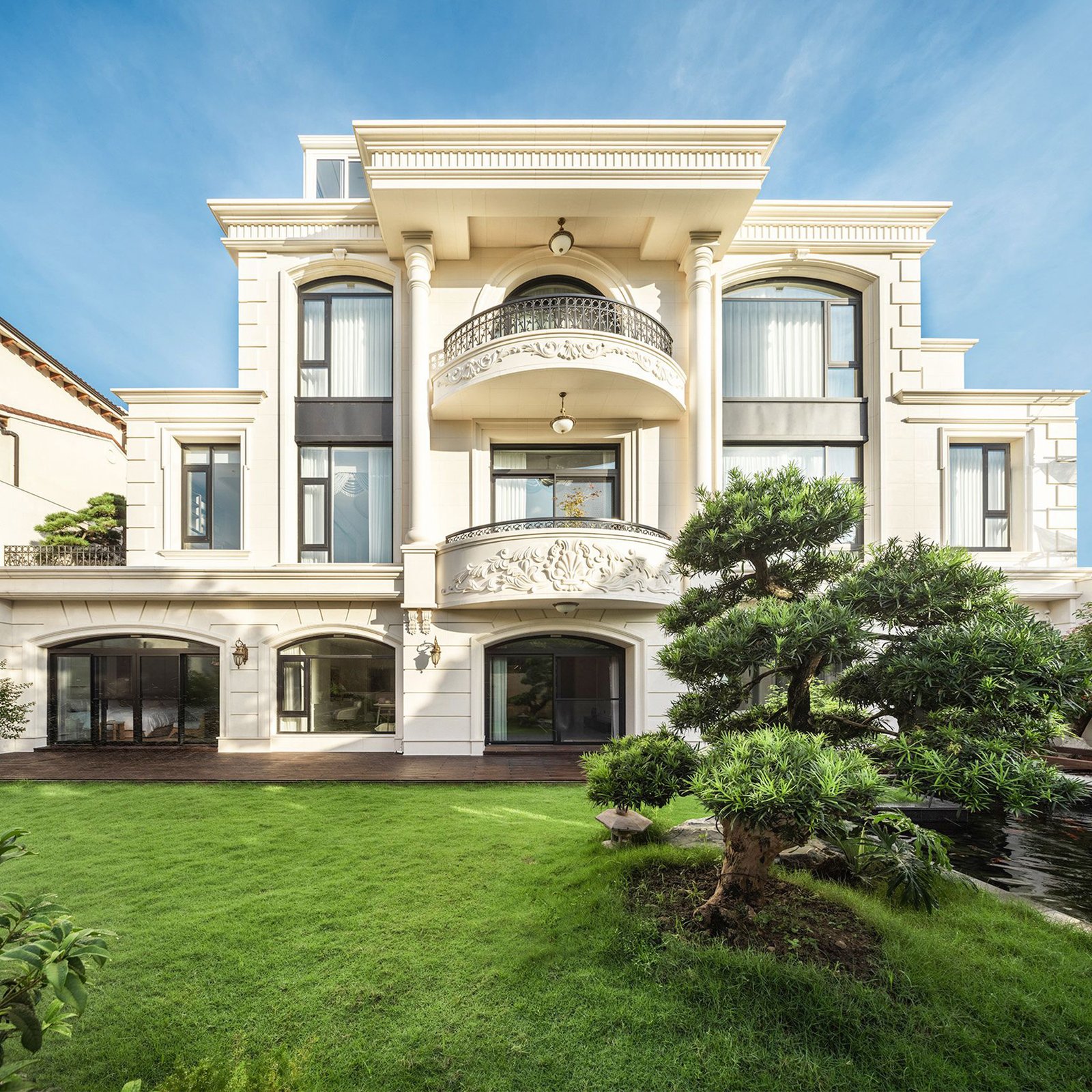 Modern Design Smart Mirror Bathroom Cabinet with MDF Material Framed Bath Mirror for Home or Villa Application - Image 5