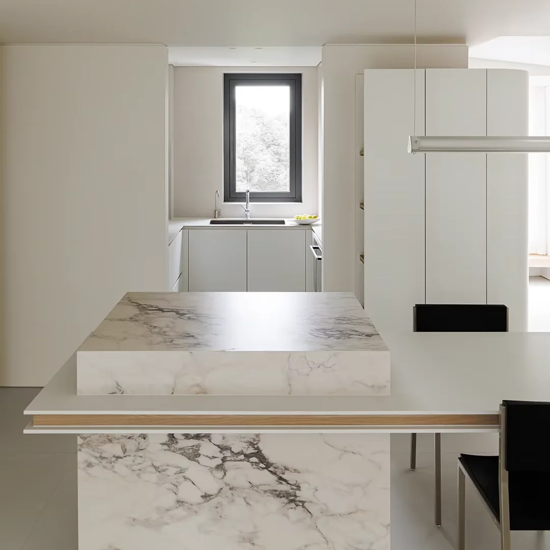 Wholesale Eco-Friendly Glossy White Modular Kitchen Island Cabinetry Complete Kitchen Set Furniture for House