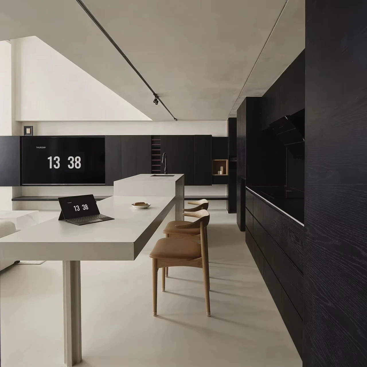 Modern Minimalist Black Lacquer Kitchen Cabinets with Island Matte Finish Wood Cabinets