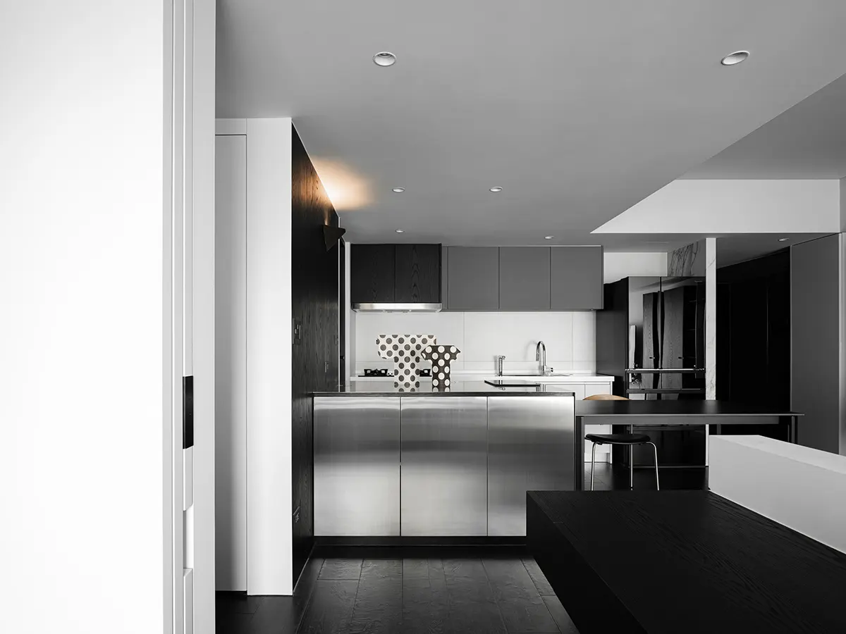 Dark Black Kitchen Cabinet Modern Melamine Board Wood Modular Stainless Steel Cabinet Furniture Apartment Villa Island Cabinet - Image 2