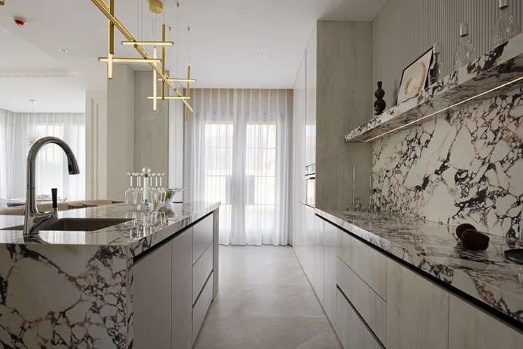 Luxury Custom Kitchen Cabinets White Marble Wood Grain Style with Integrated Island Storage for Villa Apartments - Image 5